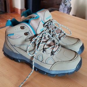 Womens Hiking Boots